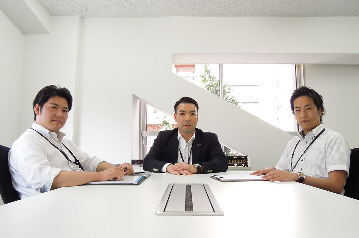 #012 Athletic株式会社